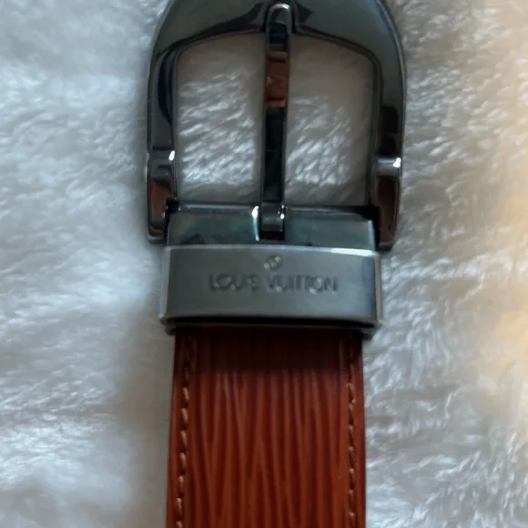 LOUIS VUITTON BELT